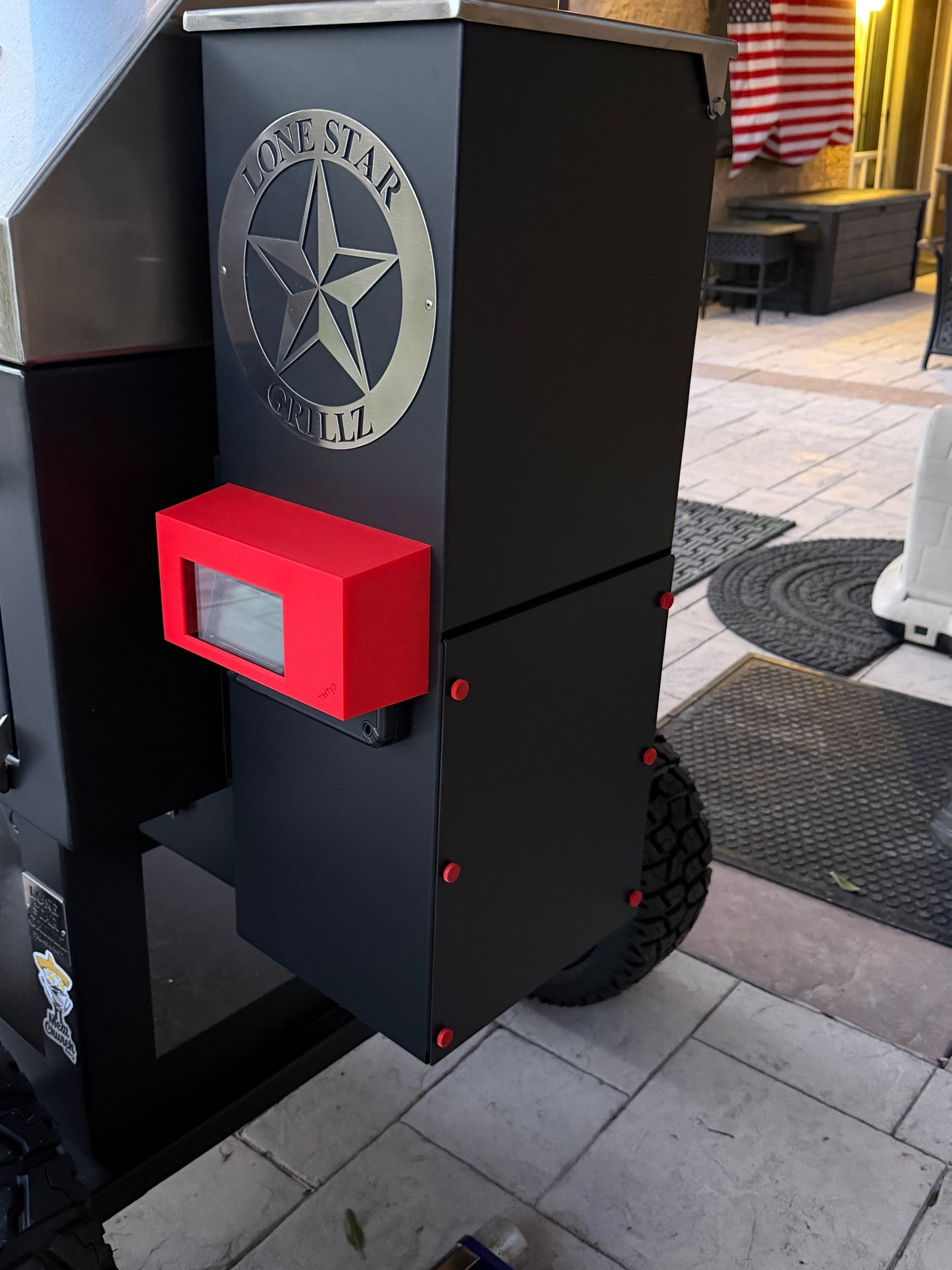 Windowed Lone Star Grillz Fireboard Controller Sun/Weather shield